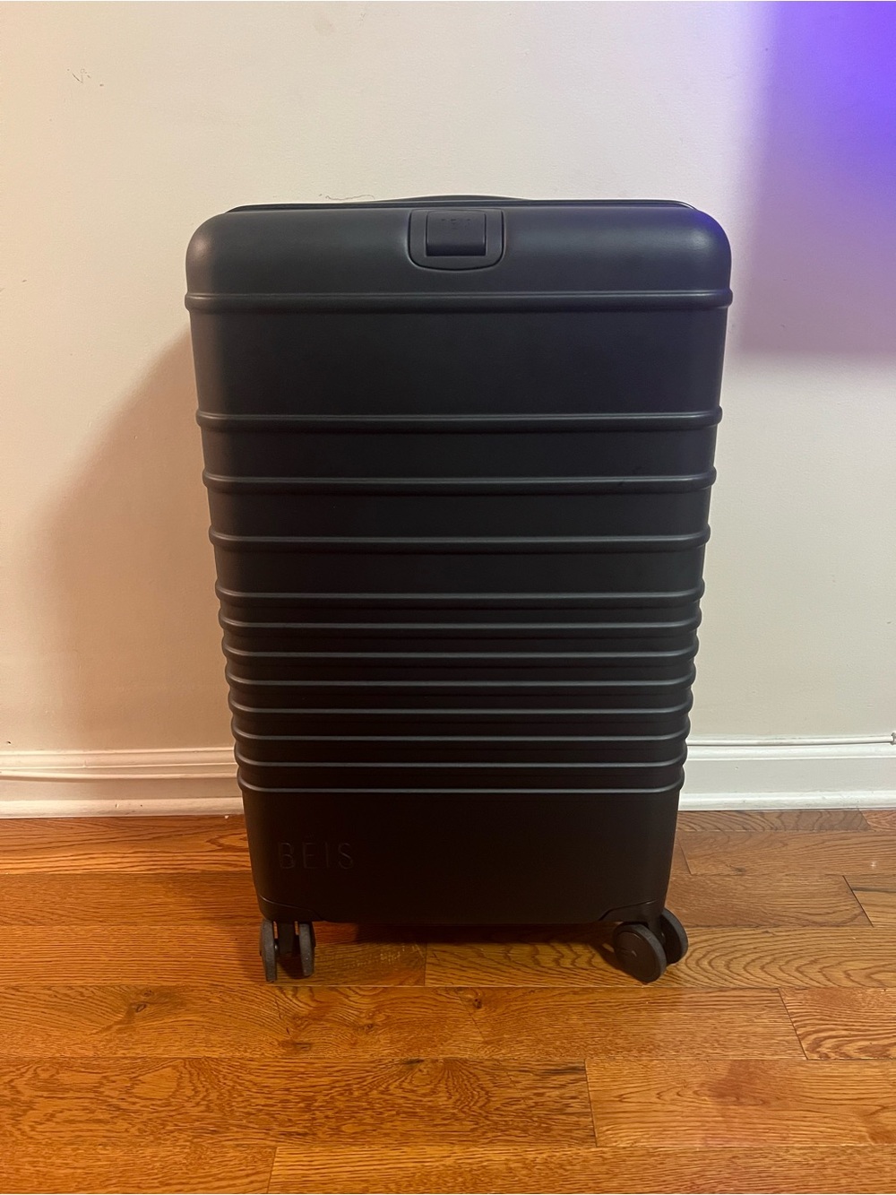 BEIS Medium Check-In Black (Brand New)